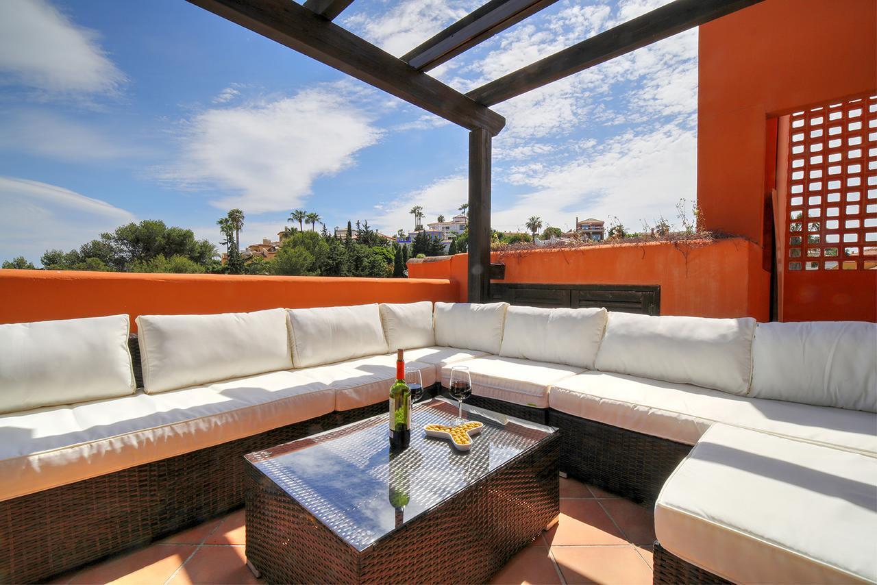 Jardines De Nueva Galera Cozy Penthouse Apartment เอสเตโปนา ภายนอก รูปภาพ