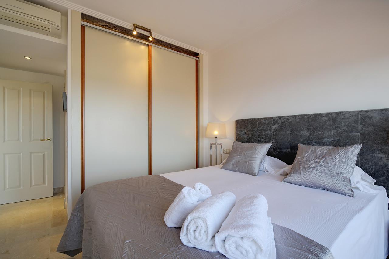 Jardines De Nueva Galera Cozy Penthouse Apartment เอสเตโปนา ภายนอก รูปภาพ